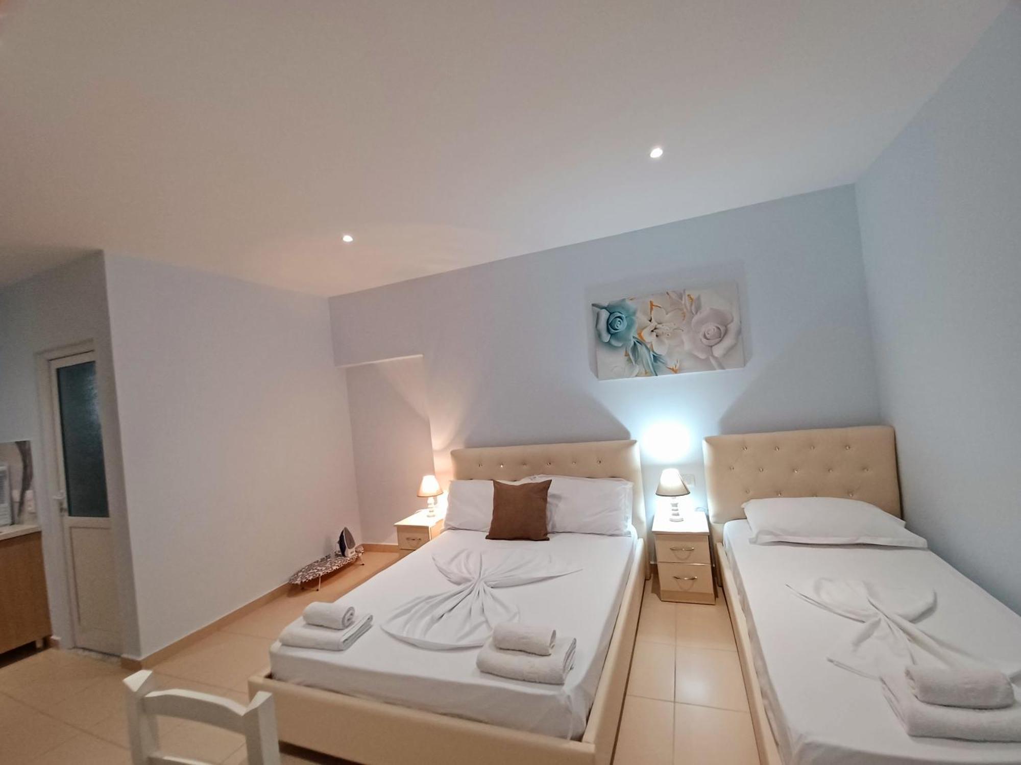 Arileo Hotel Химар Екстериор снимка