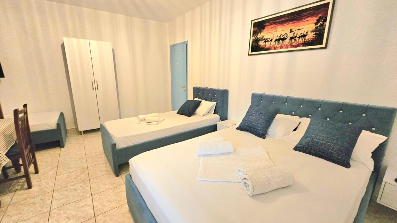 Arileo Hotel Химар Екстериор снимка