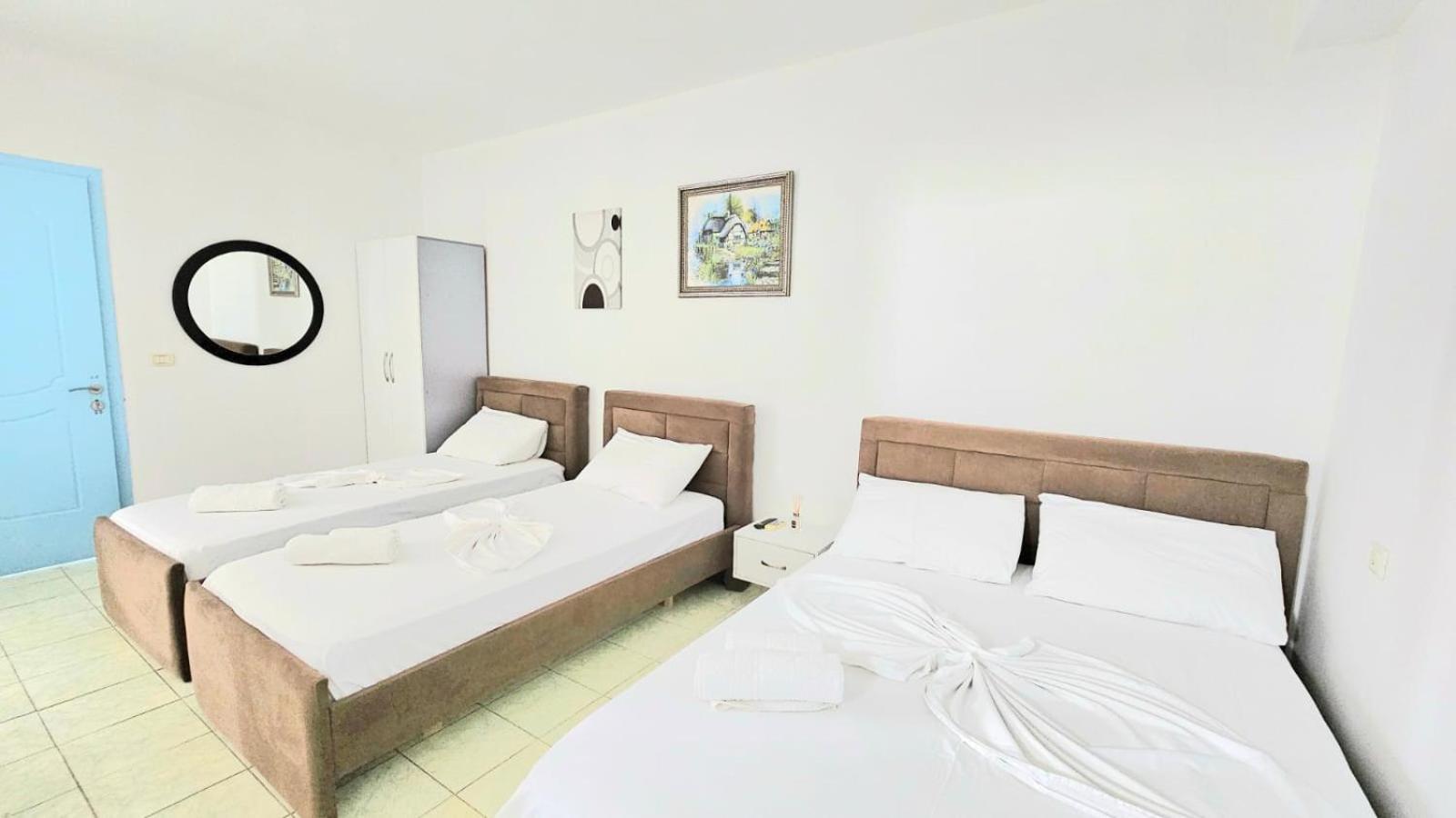 Arileo Hotel Химар Екстериор снимка