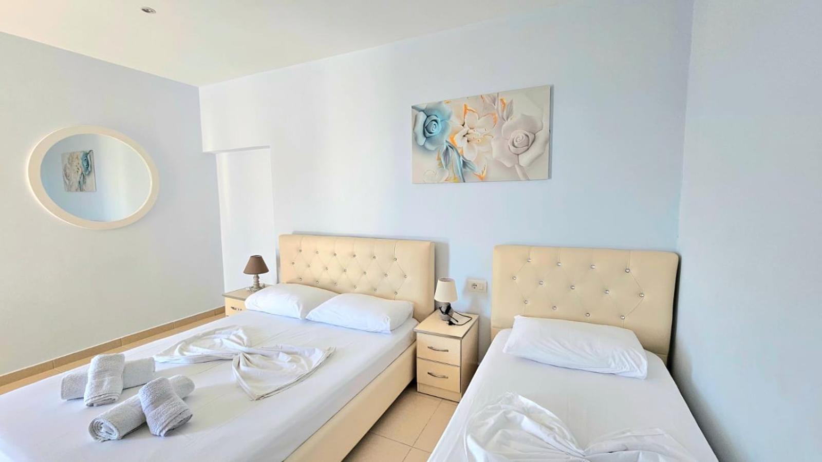 Arileo Hotel Химар Екстериор снимка